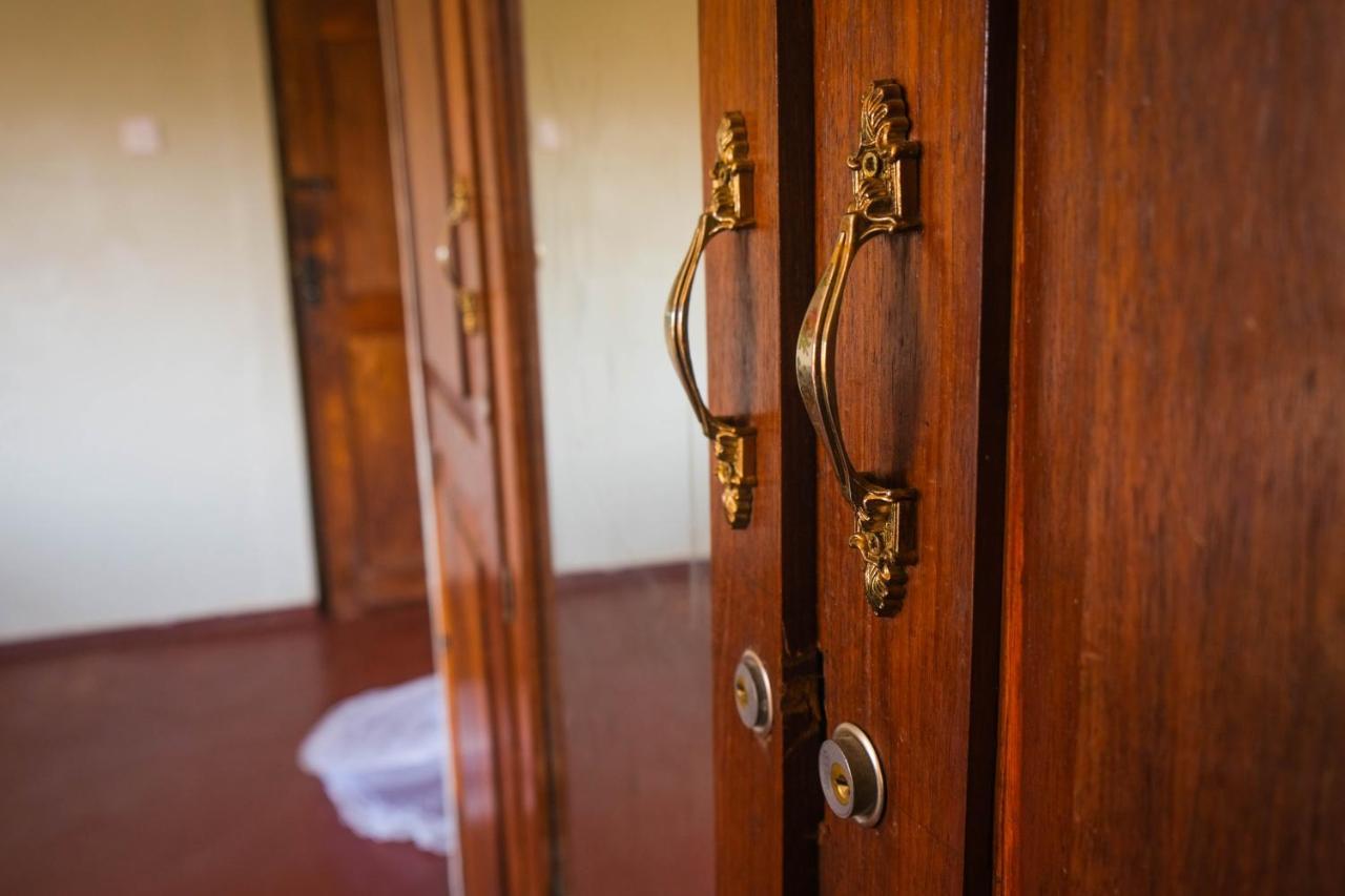 Emmy'S Backpackers Hostel Iringa Ngoại thất bức ảnh