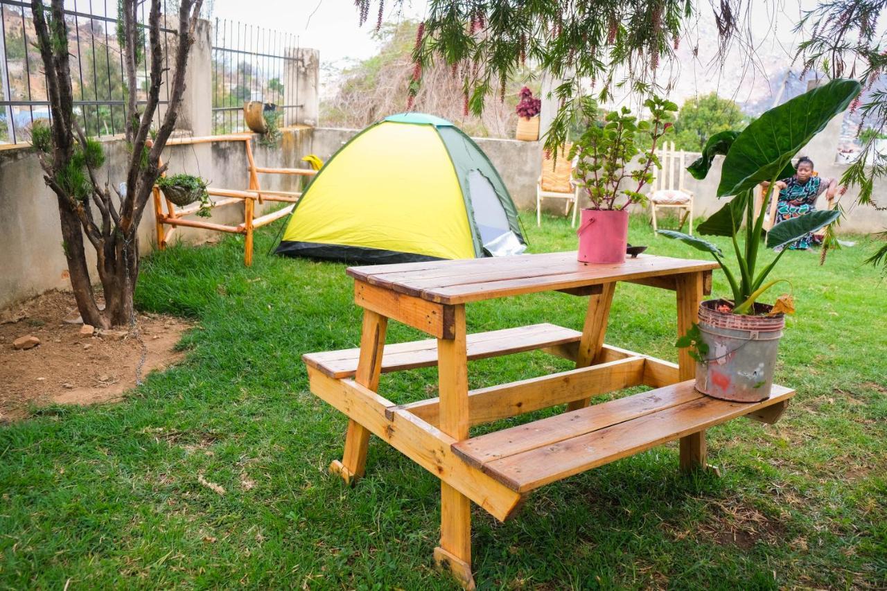 Emmy'S Backpackers Hostel Iringa Ngoại thất bức ảnh