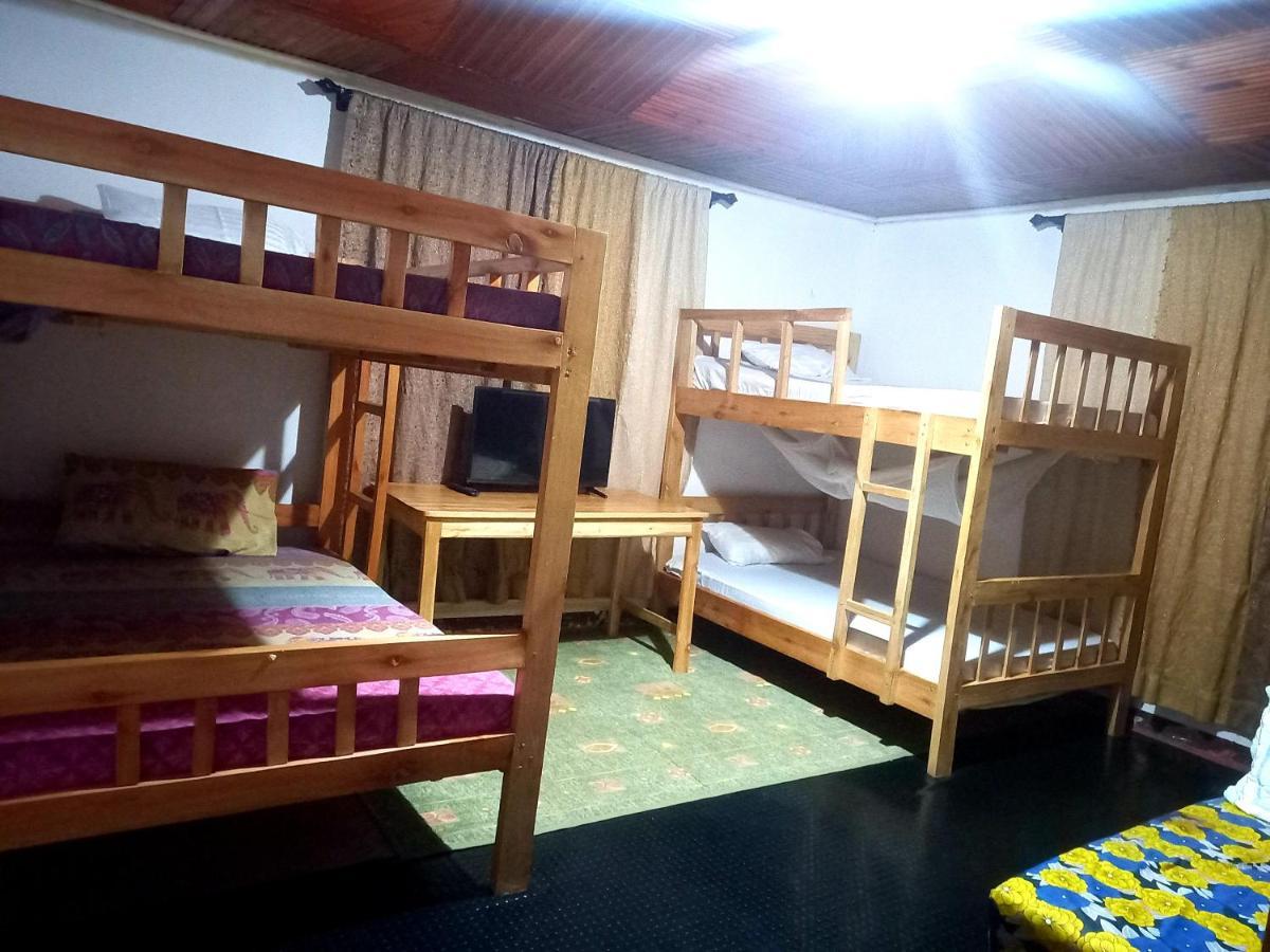 Emmy'S Backpackers Hostel Iringa Ngoại thất bức ảnh