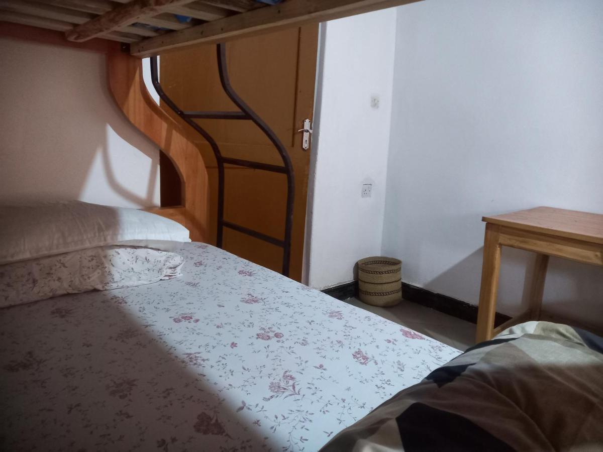 Emmy'S Backpackers Hostel Iringa Ngoại thất bức ảnh